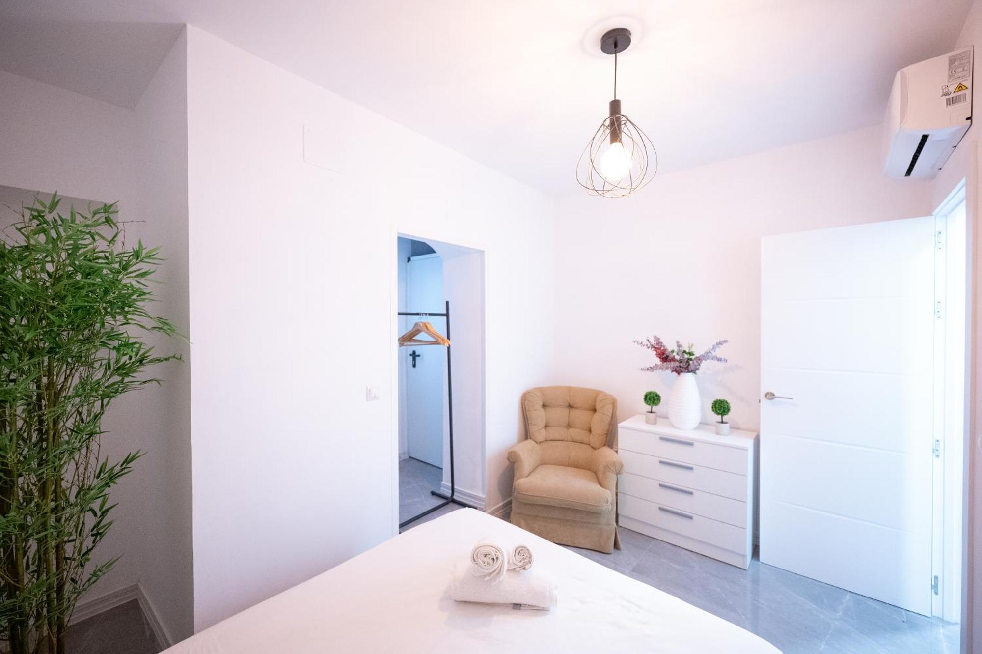 גראו דה קסטיון Apartalux Premium Suites מראה חיצוני תמונה